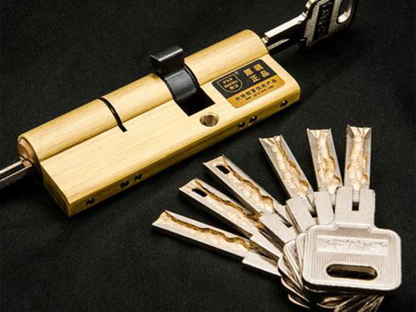 霍尔果斯24小时上门开锁公司