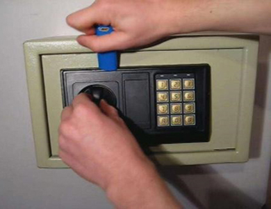 霍尔果斯24小时上门开锁公司